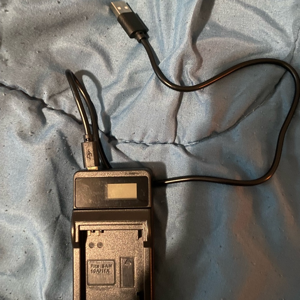 SLB-10A Samsung camera charger